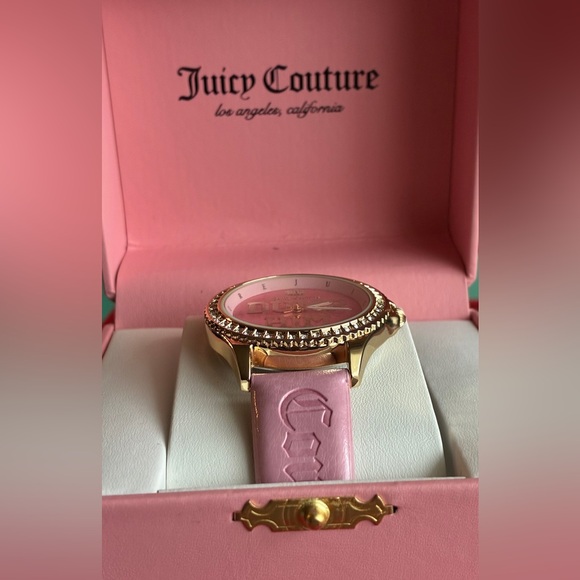 Juicy Couture Pink and Gold Watch. - Picture 4 of 9